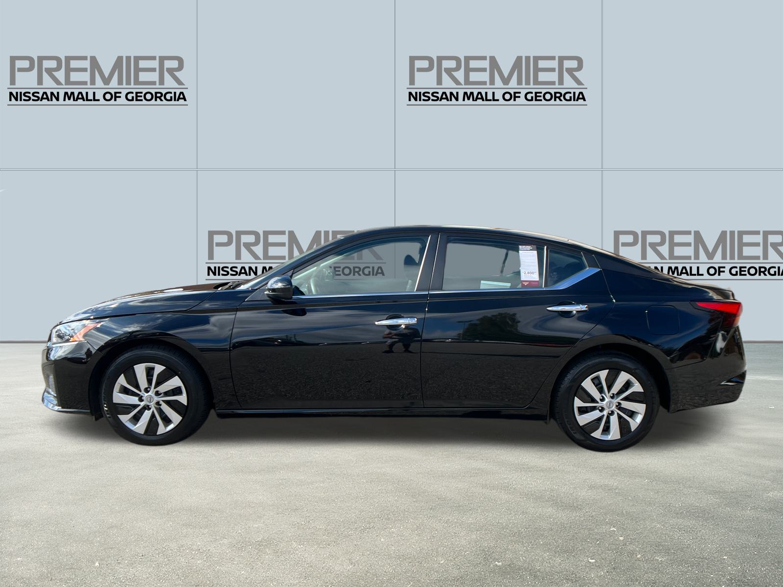 2023 Nissan Altima 2.5 S 8