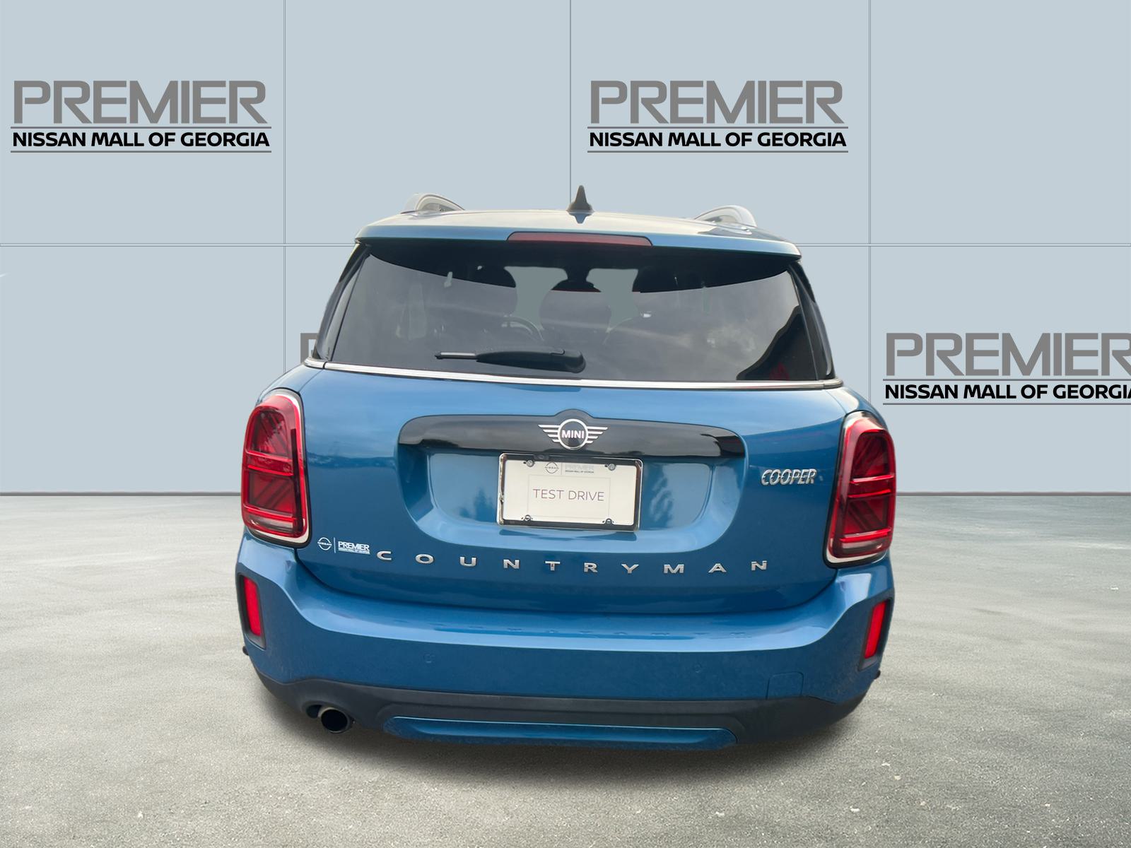 2022 MINI Cooper Countryman Base 6