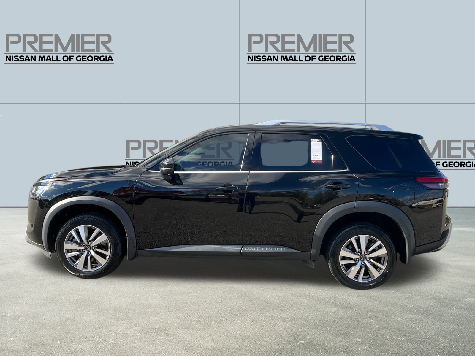 2022 Nissan Pathfinder SL 8