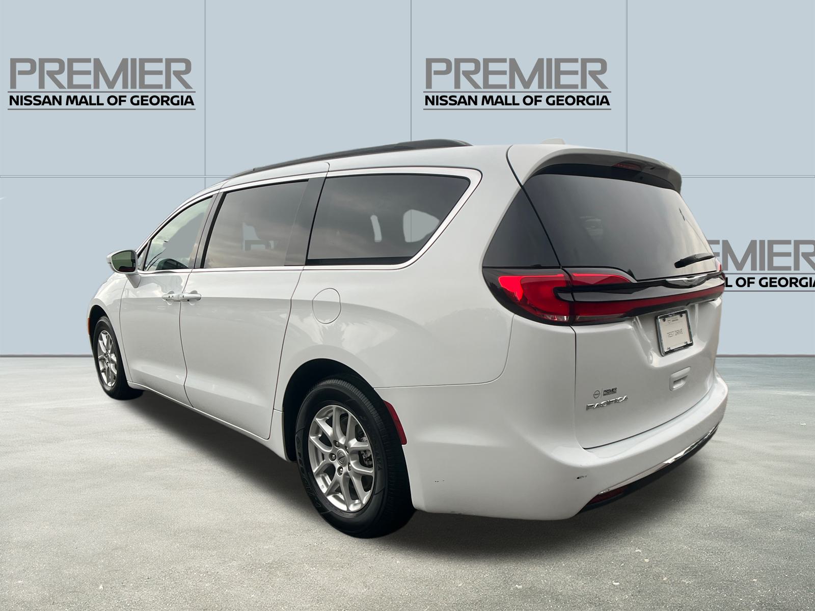 2022 Chrysler Pacifica Touring L 7