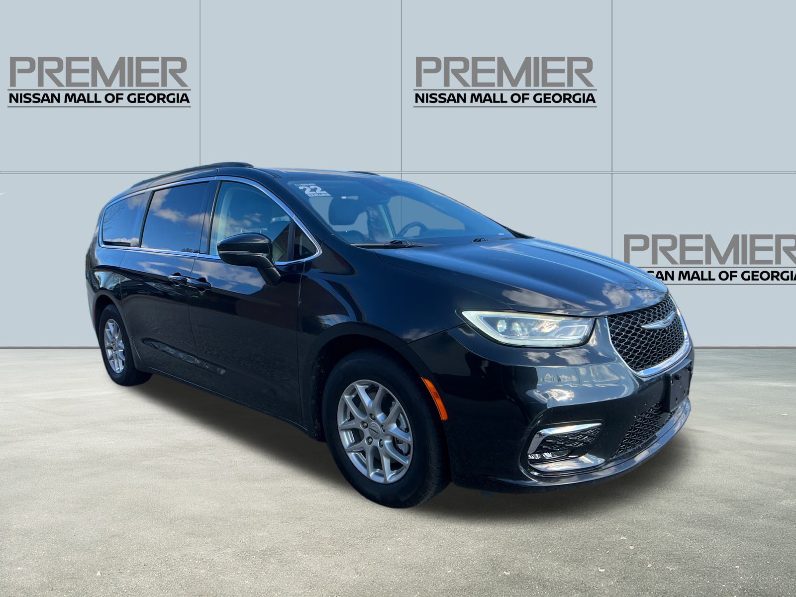 2022 Chrysler Pacifica Touring L 3