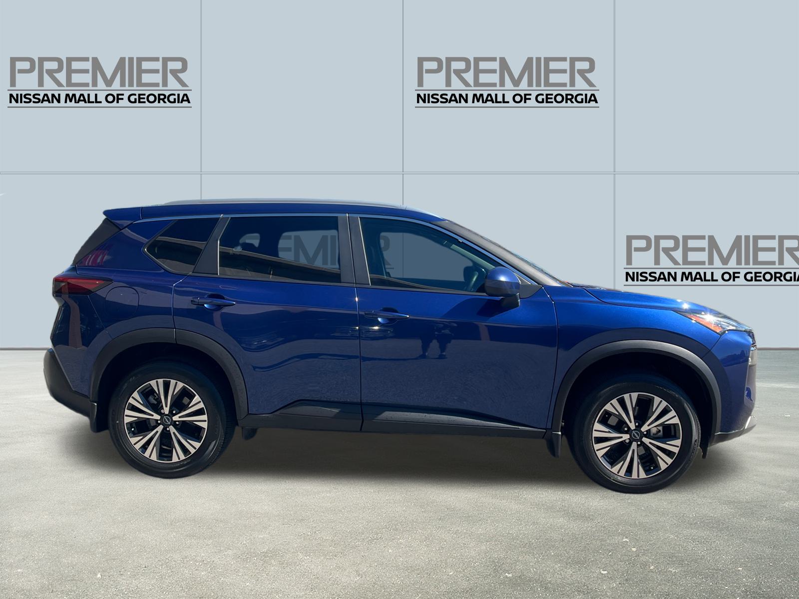 2023 Nissan Rogue SV 4