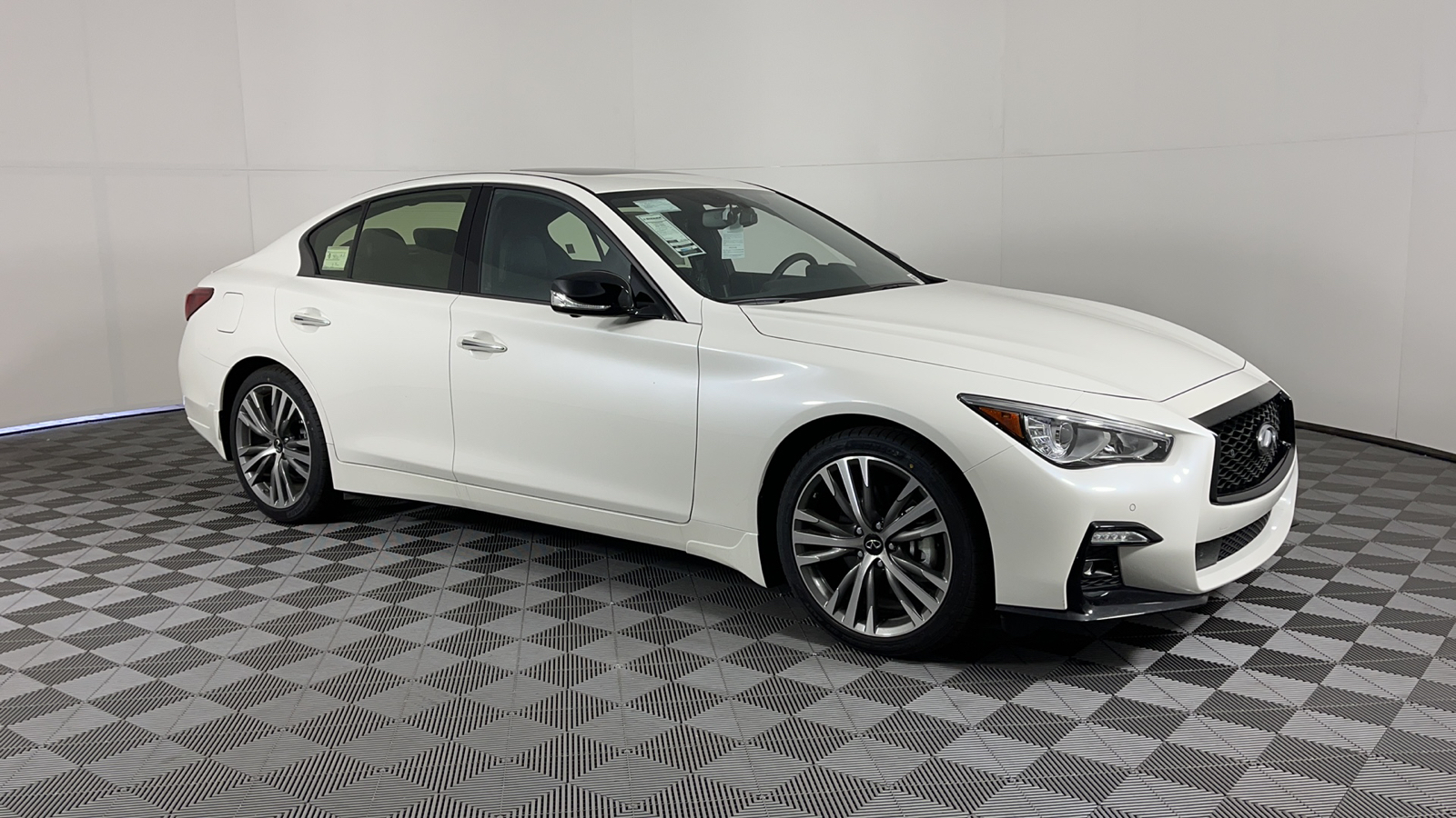 2024 INFINITI Q50 SENSORY 1