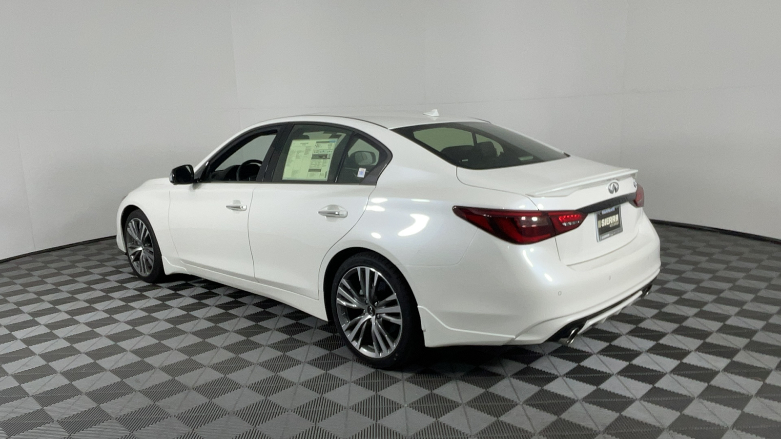 2024 INFINITI Q50 SENSORY 6