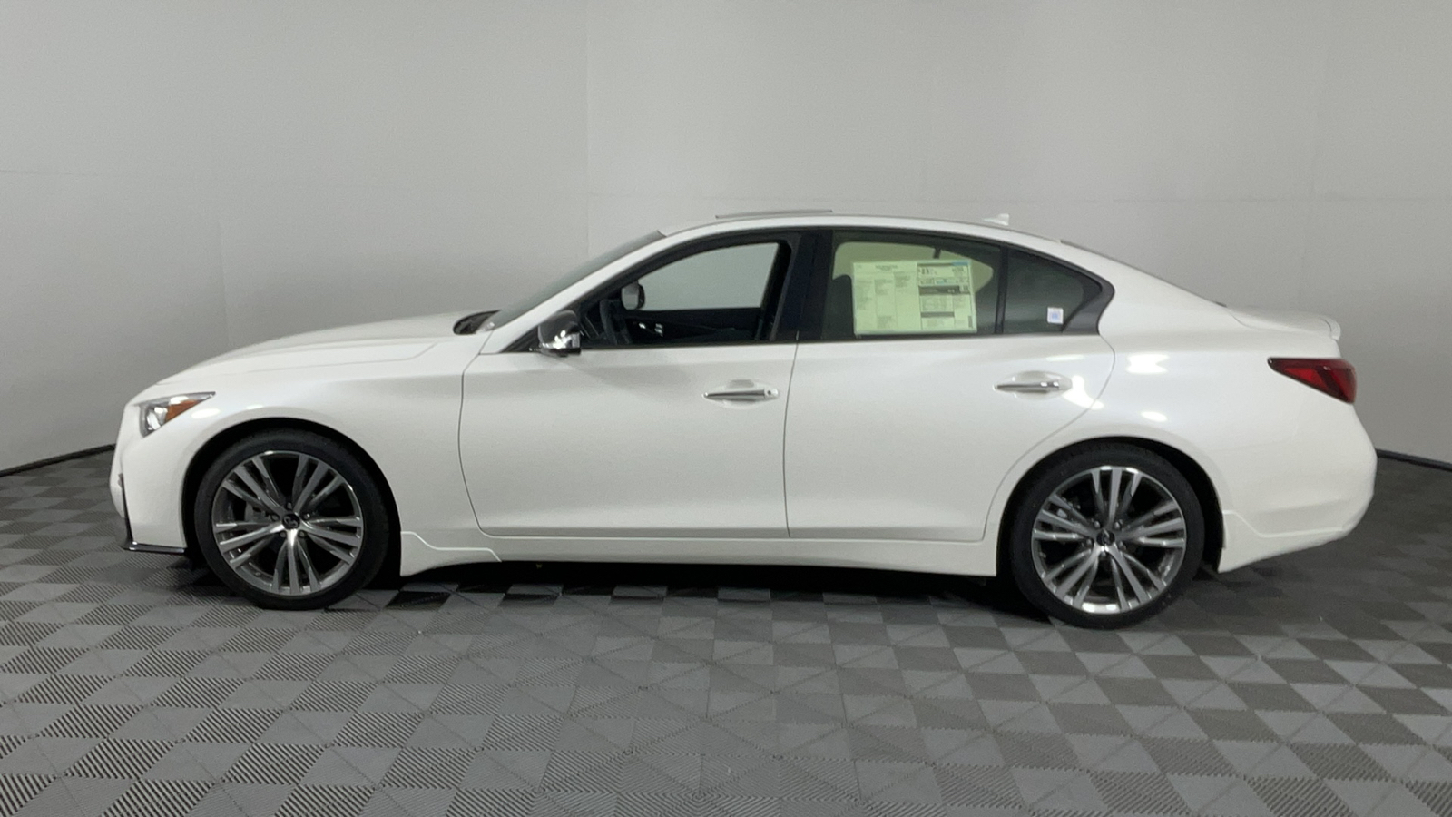 2024 INFINITI Q50 SENSORY 7