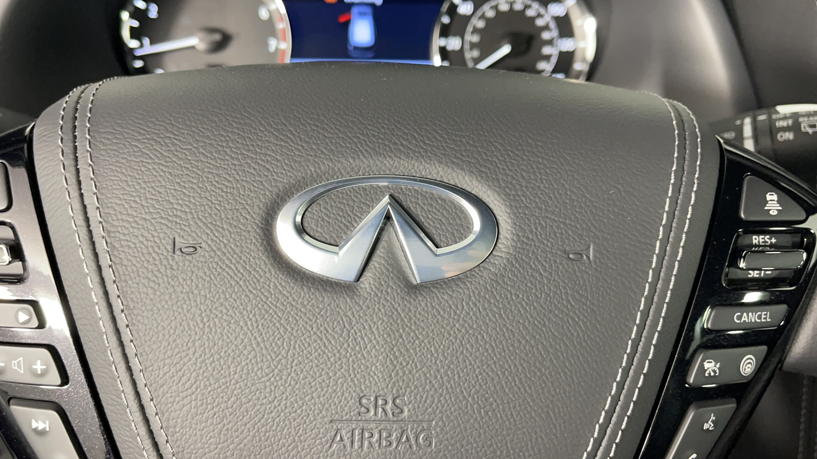 2024 INFINITI QX80 ProACTIVE 27