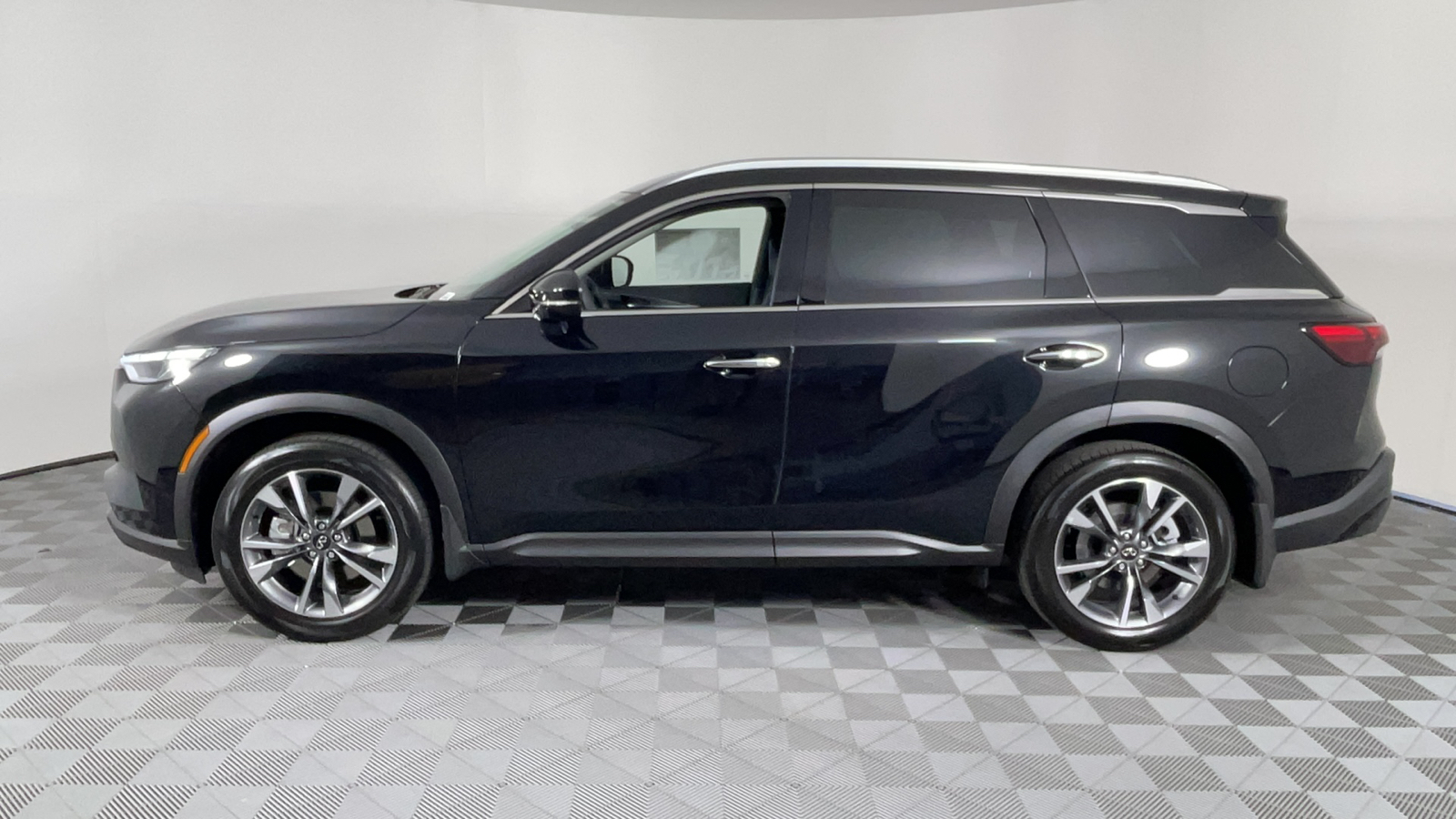 2024 INFINITI QX60 LUXE 7