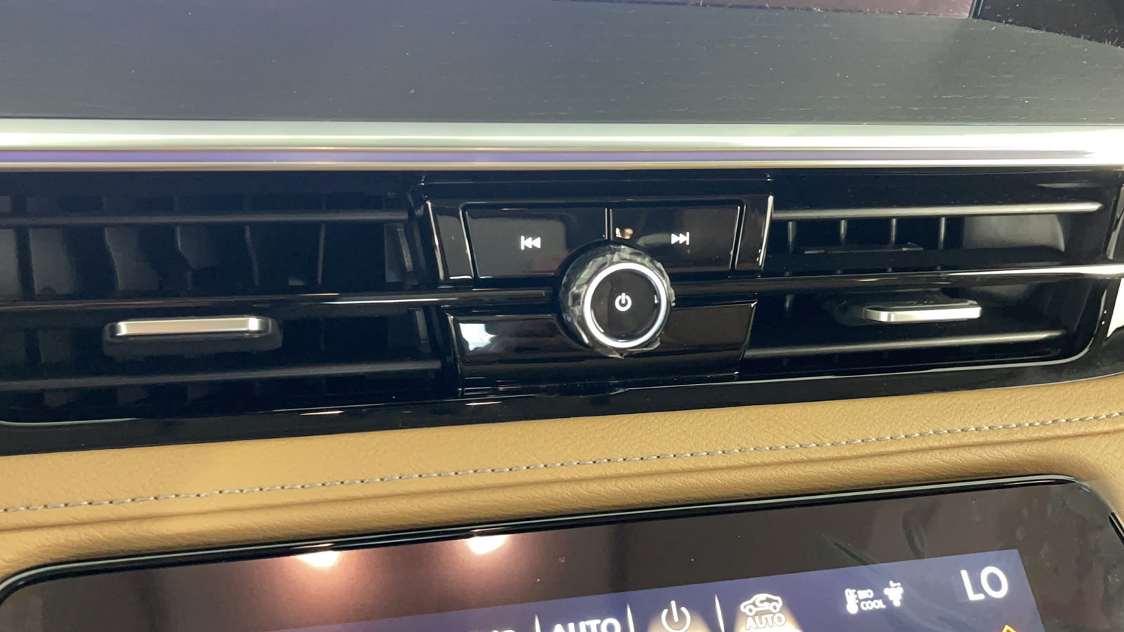 2025 INFINITI QX80 Sensory 19