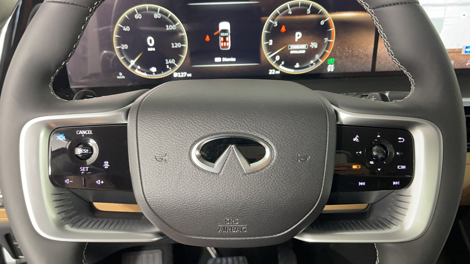 2025 INFINITI QX80 LUXE 22