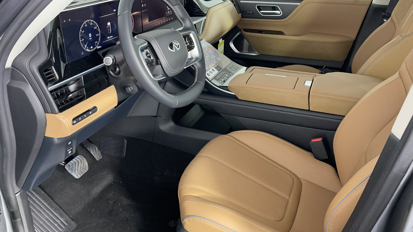 2025 INFINITI QX80 Sensory 11