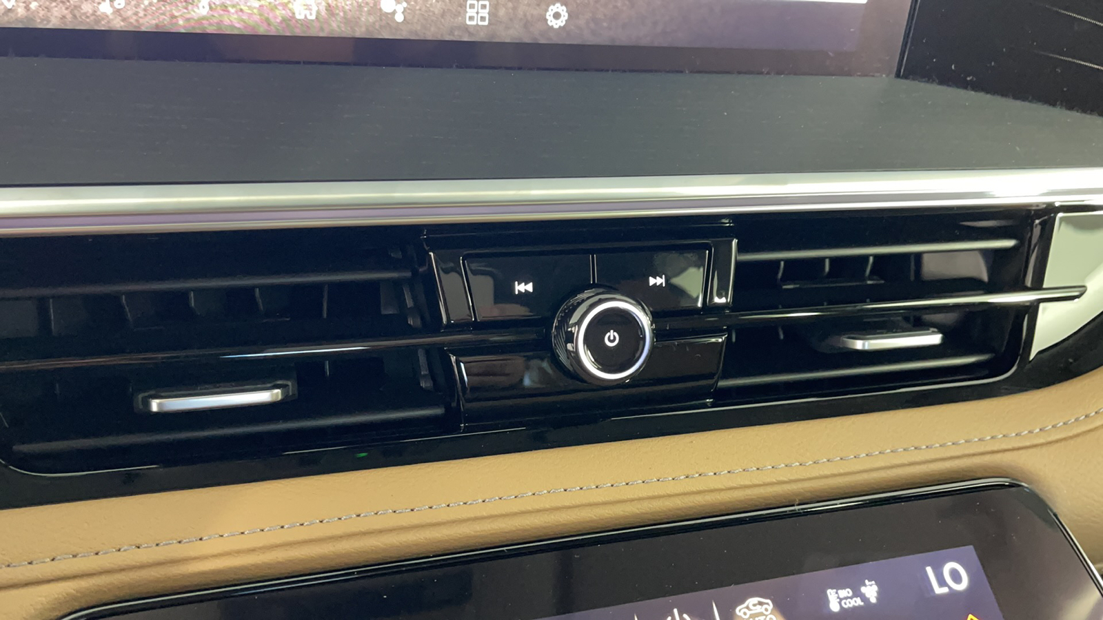 2025 INFINITI QX80 Sensory 19