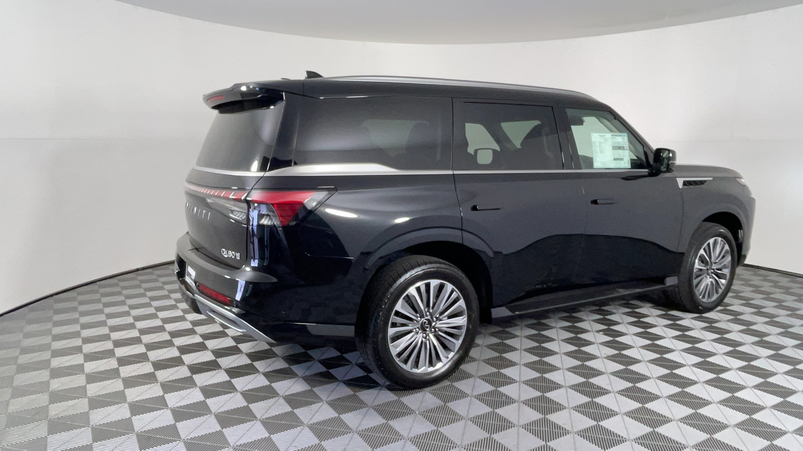 2025 INFINITI QX80 Sensory 4