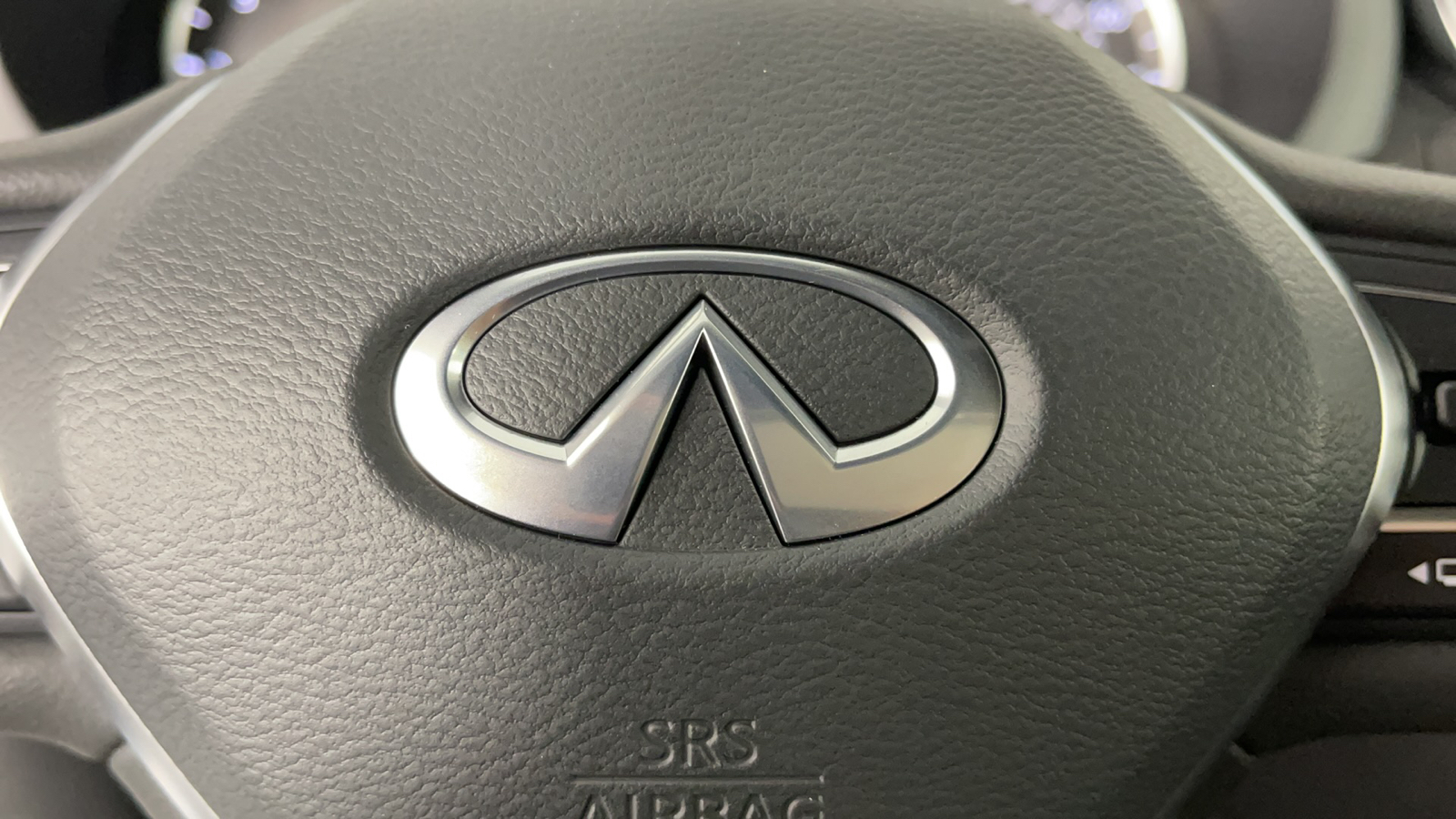 2025 INFINITI QX55 LUXE 27