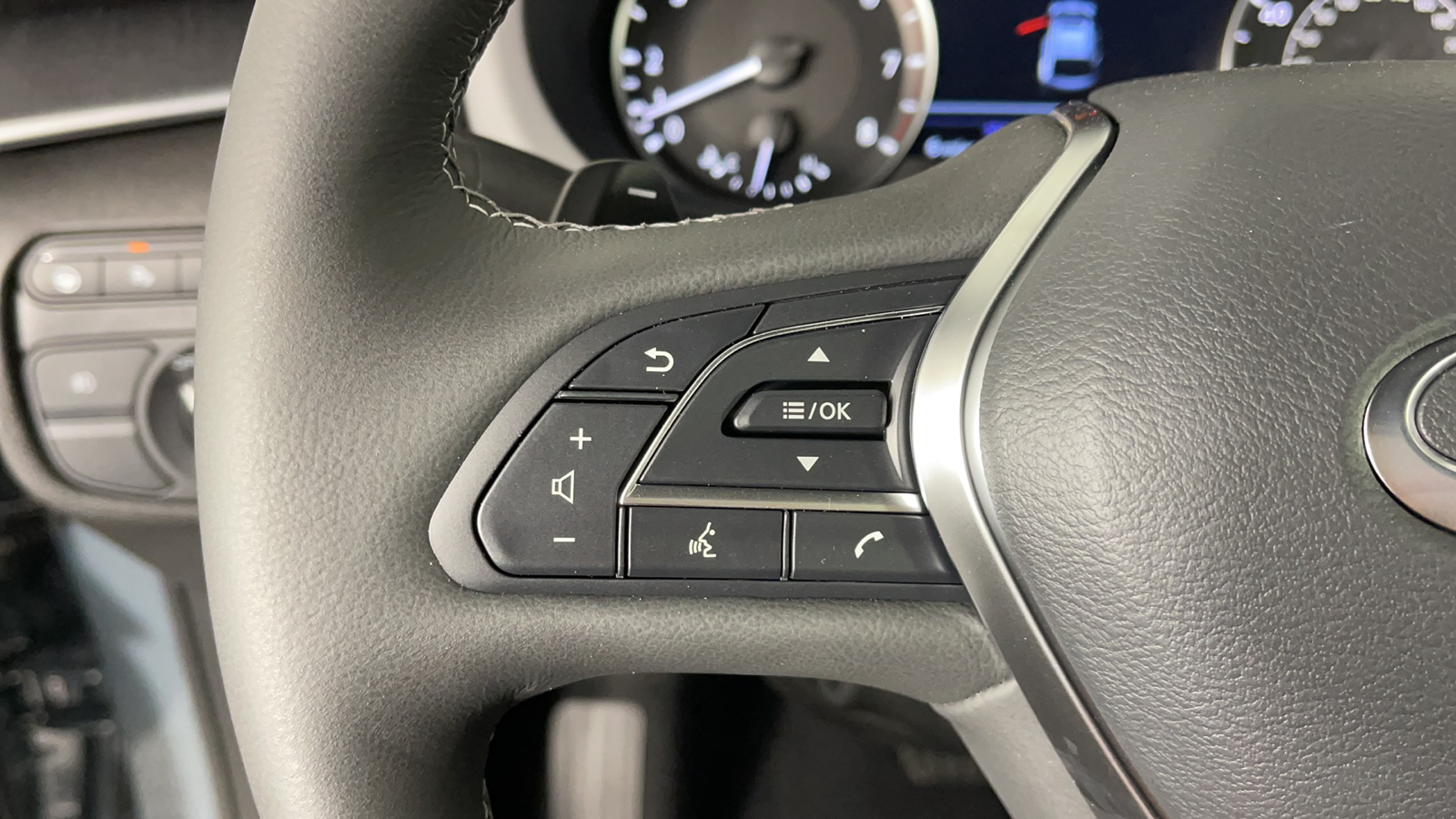 2025 INFINITI QX55 SENSORY 27