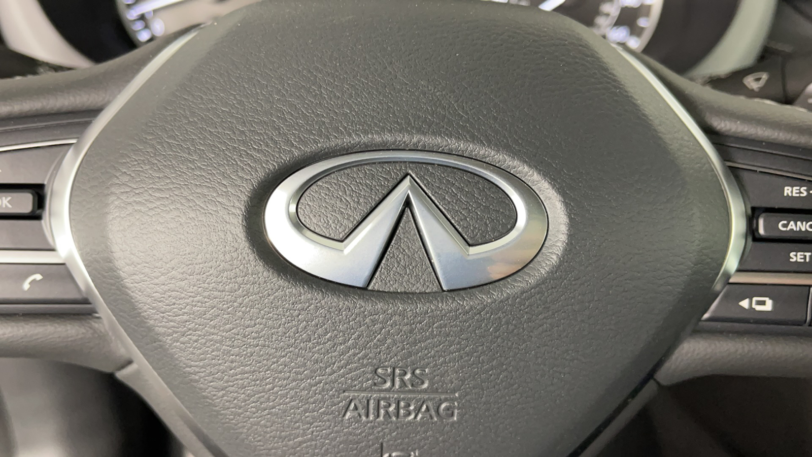 2025 INFINITI QX50 LUXE 26