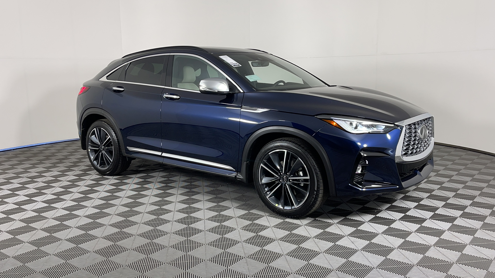 2025 INFINITI QX55 LUXE 1