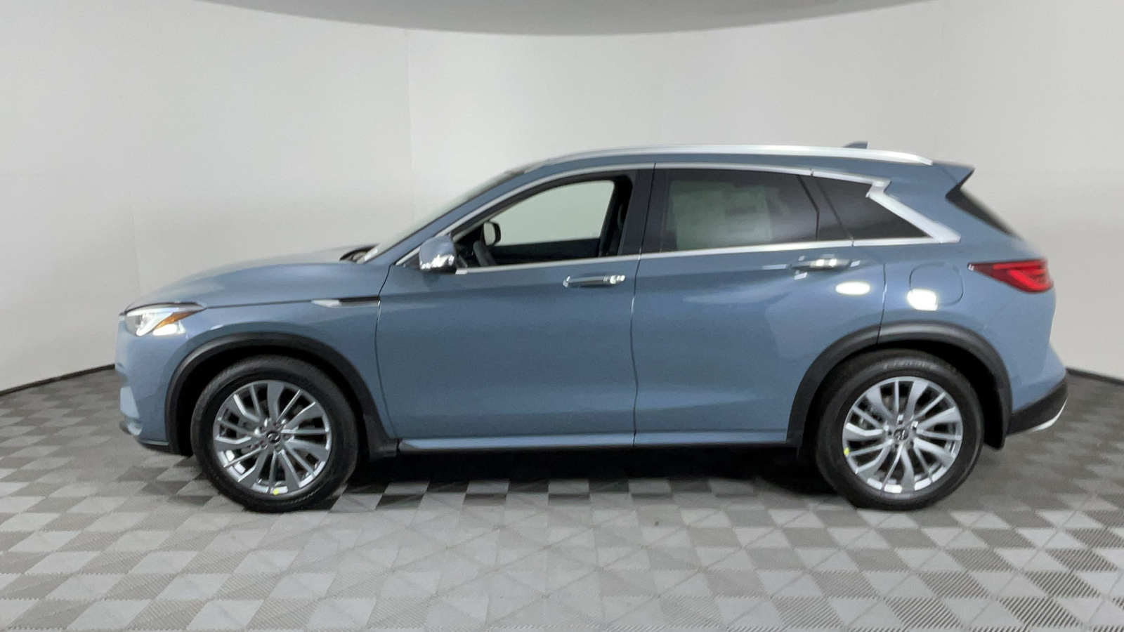 2025 INFINITI QX50 LUXE 7