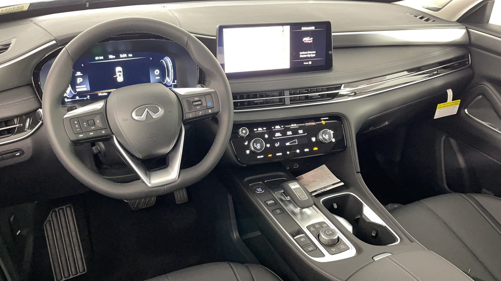 2025 INFINITI QX60 LUXE 15