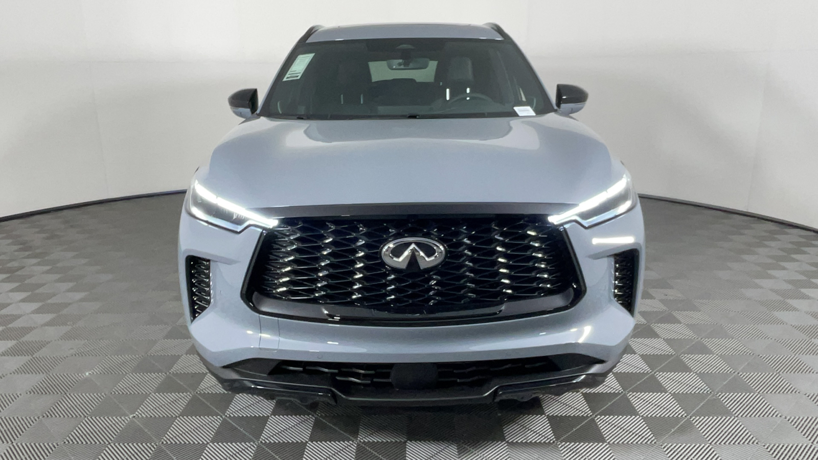 2025 INFINITI QX60 LUXE 9