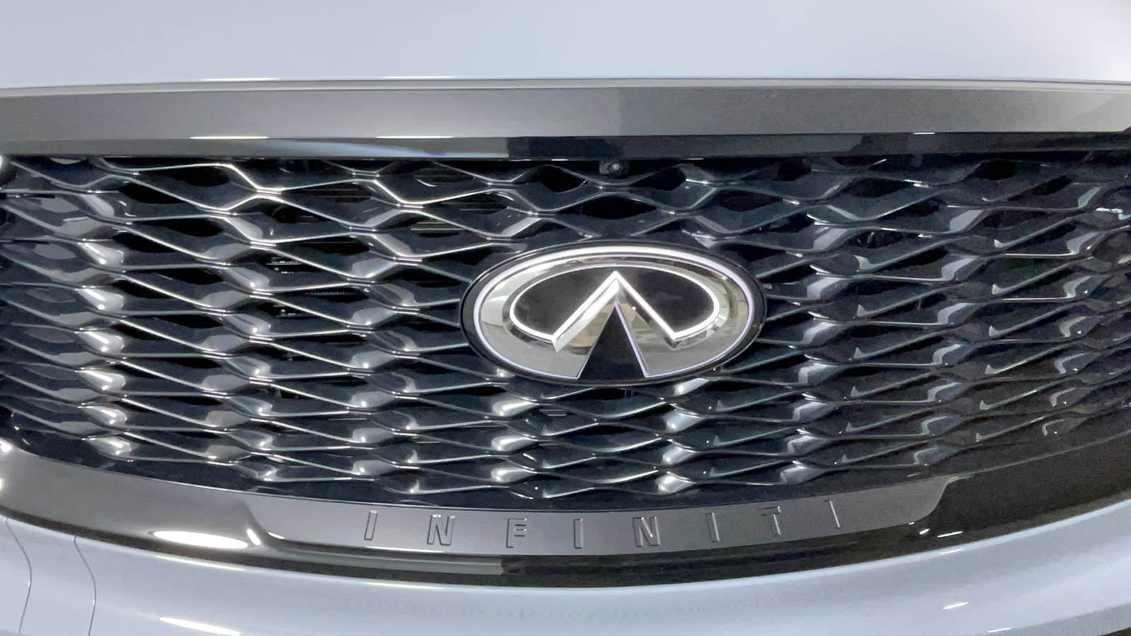 2025 INFINITI QX60 LUXE 9