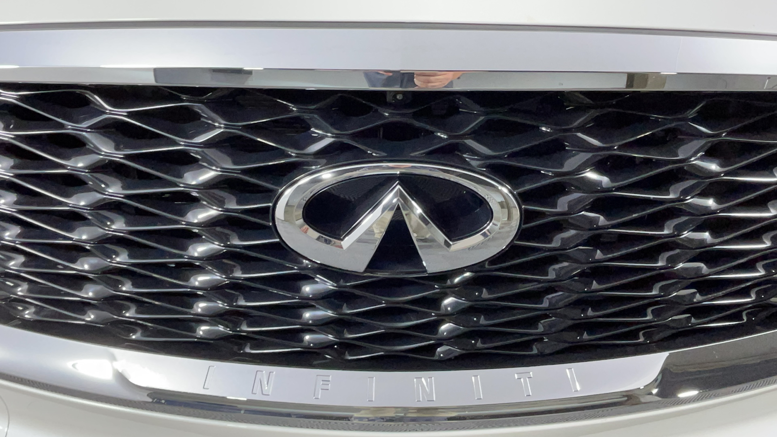 2025 INFINITI QX60 LUXE 10