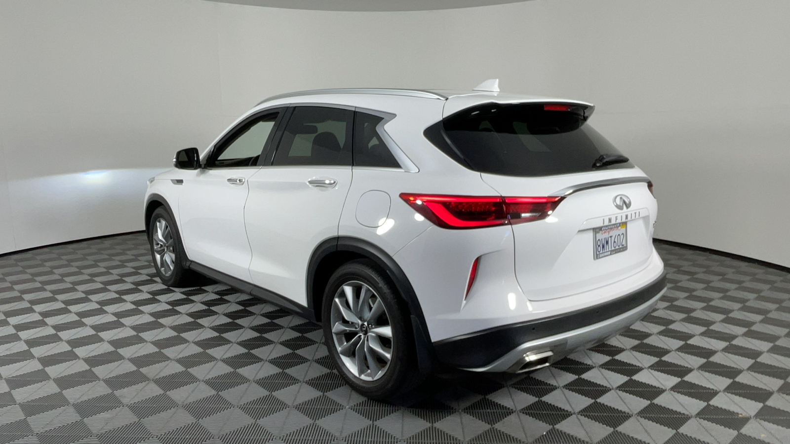 2021 INFINITI QX50 ESSENTIAL 6