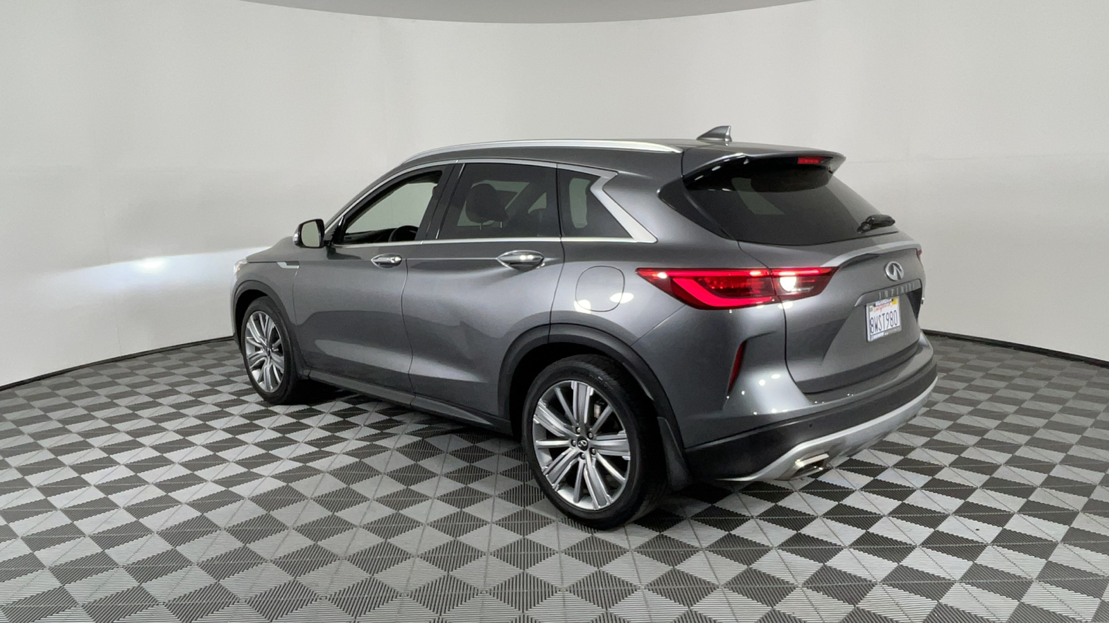 2021 INFINITI QX50 Sensory 6