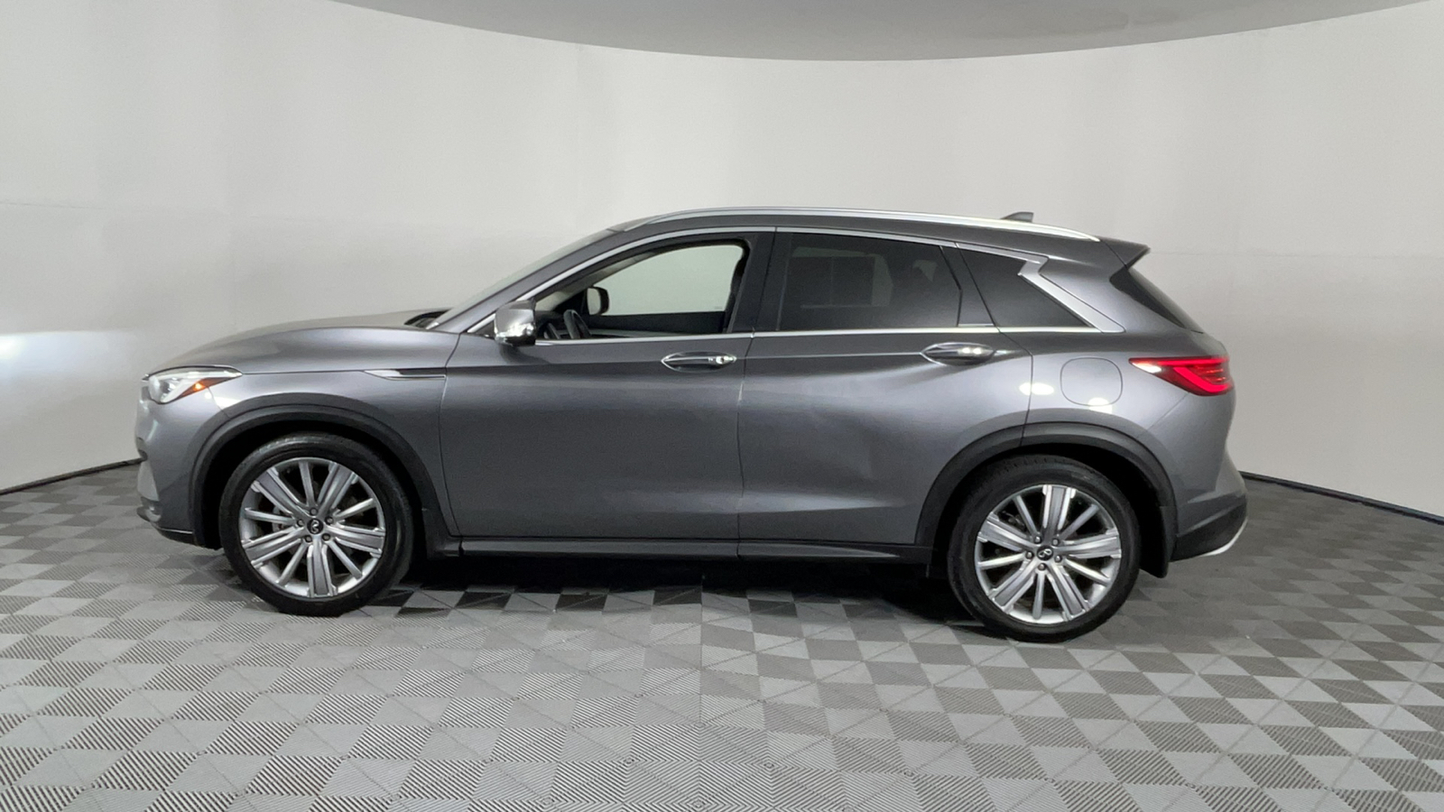 2021 INFINITI QX50 Sensory 7