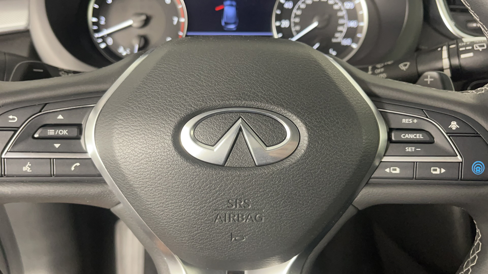 2021 INFINITI QX50 Sensory 27