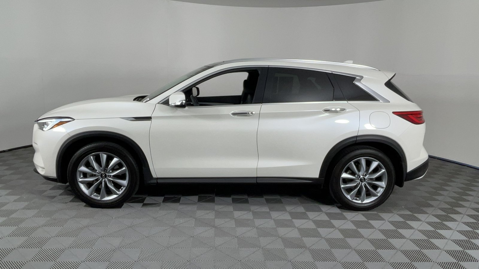 2021 INFINITI QX50 LUXE 7