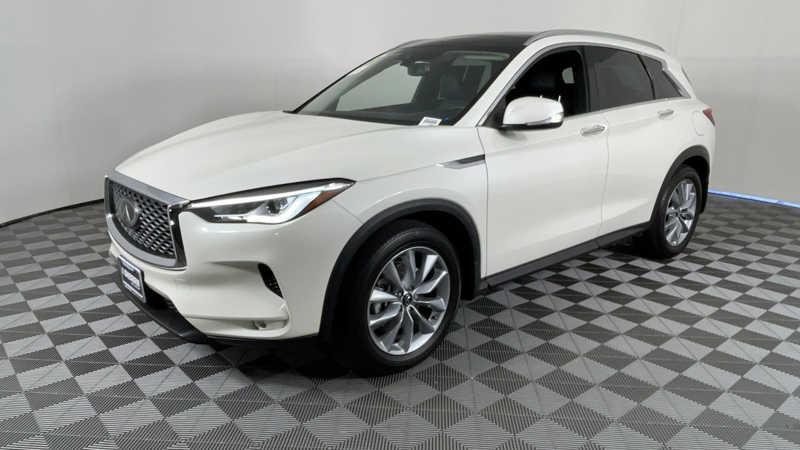 2021 INFINITI QX50 LUXE 8