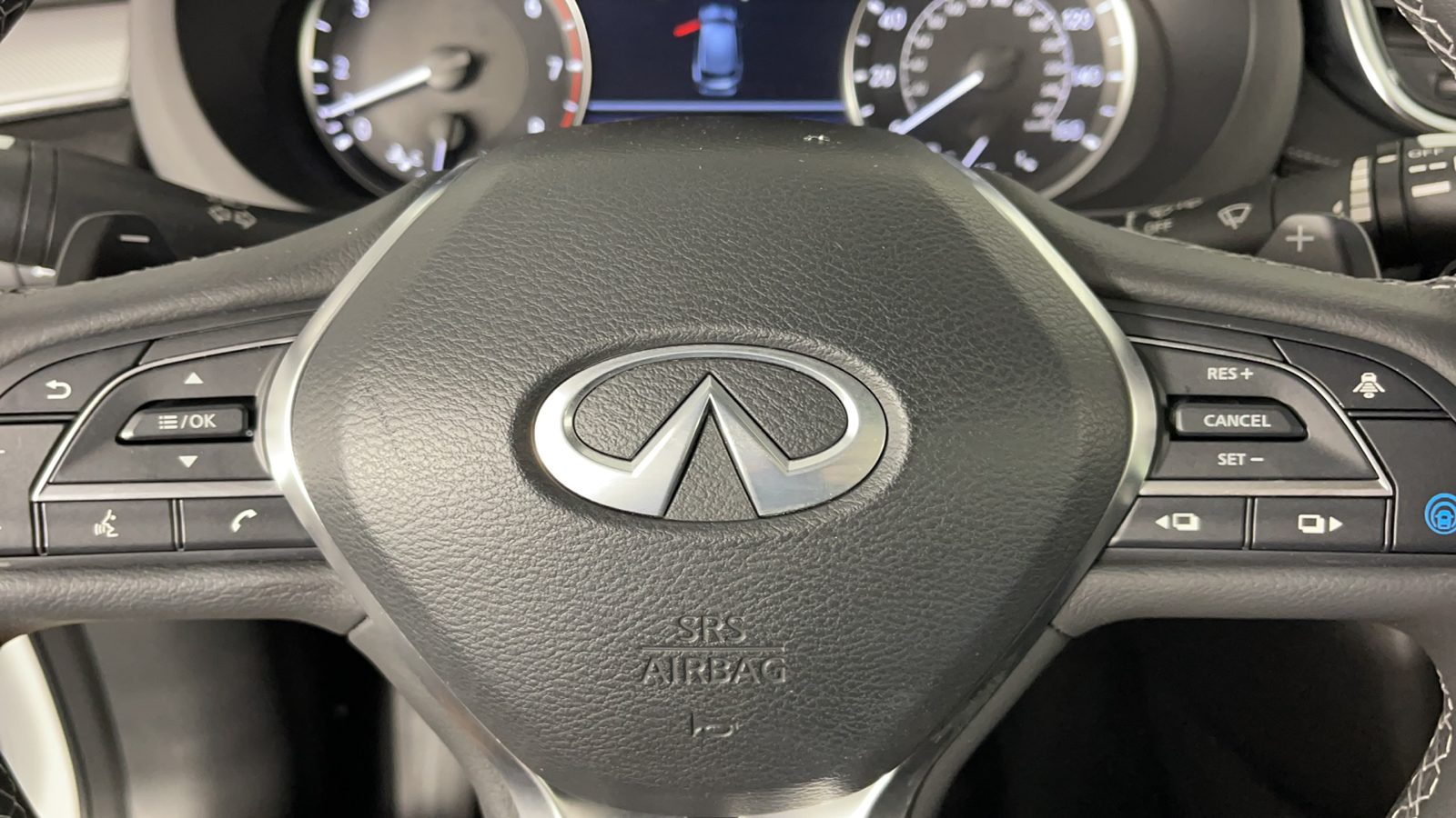 2021 INFINITI QX50 LUXE 26