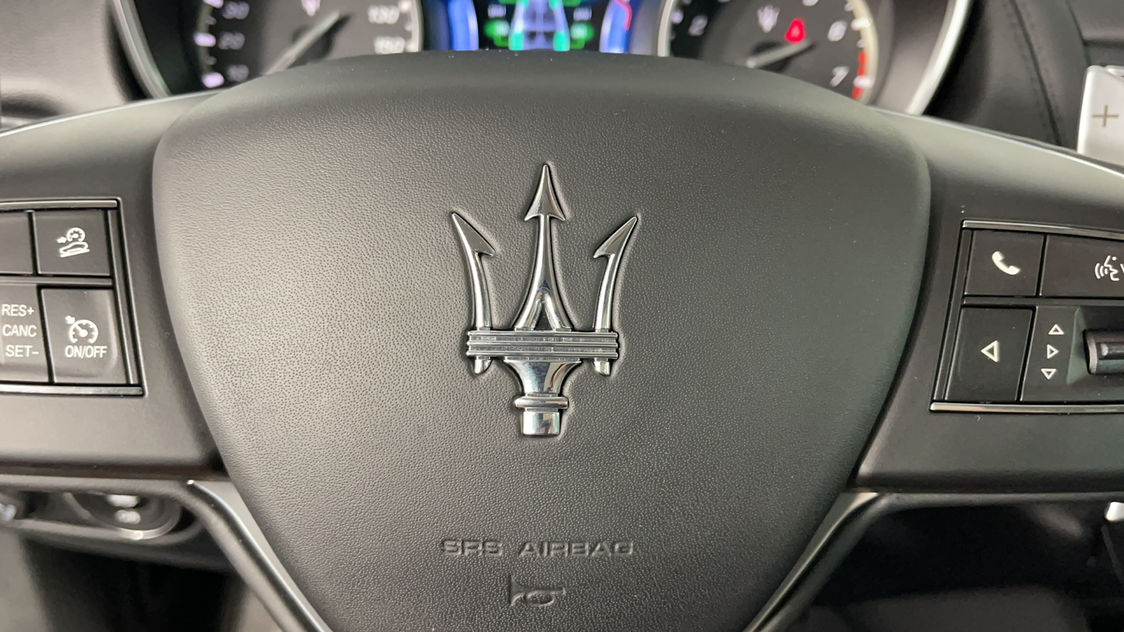2017 Maserati Levante S 25