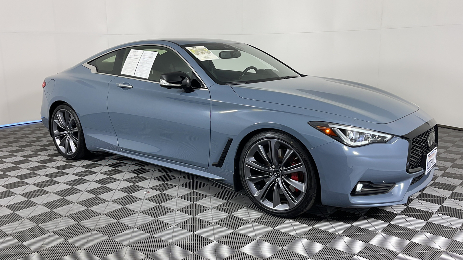 2022 INFINITI Q60 Red Sport 400 2