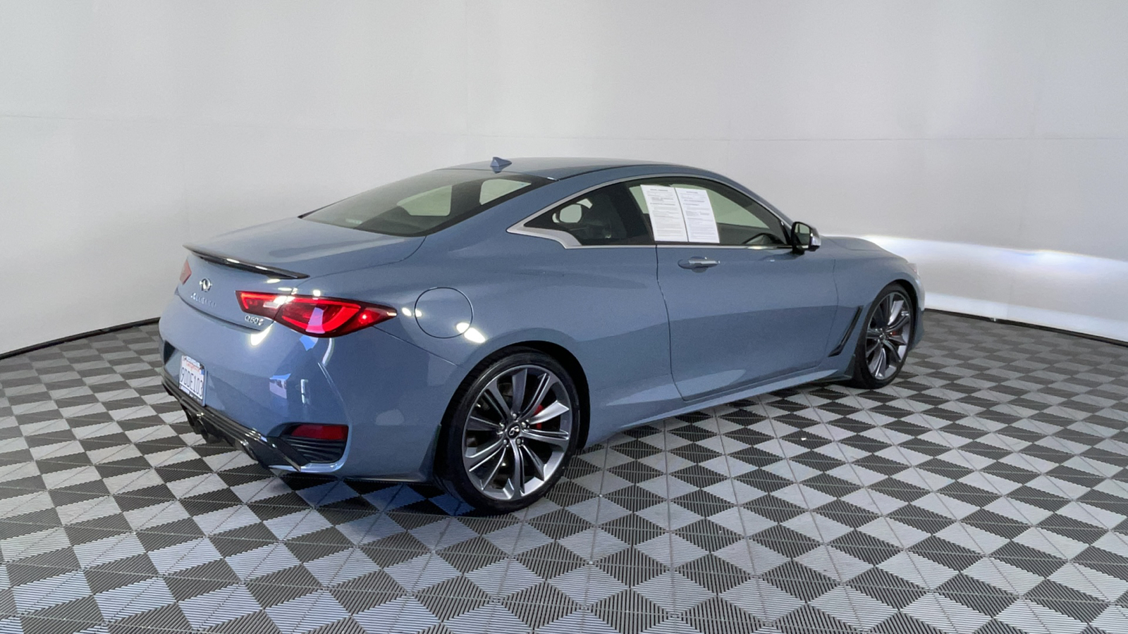 2022 INFINITI Q60 Red Sport 400 4