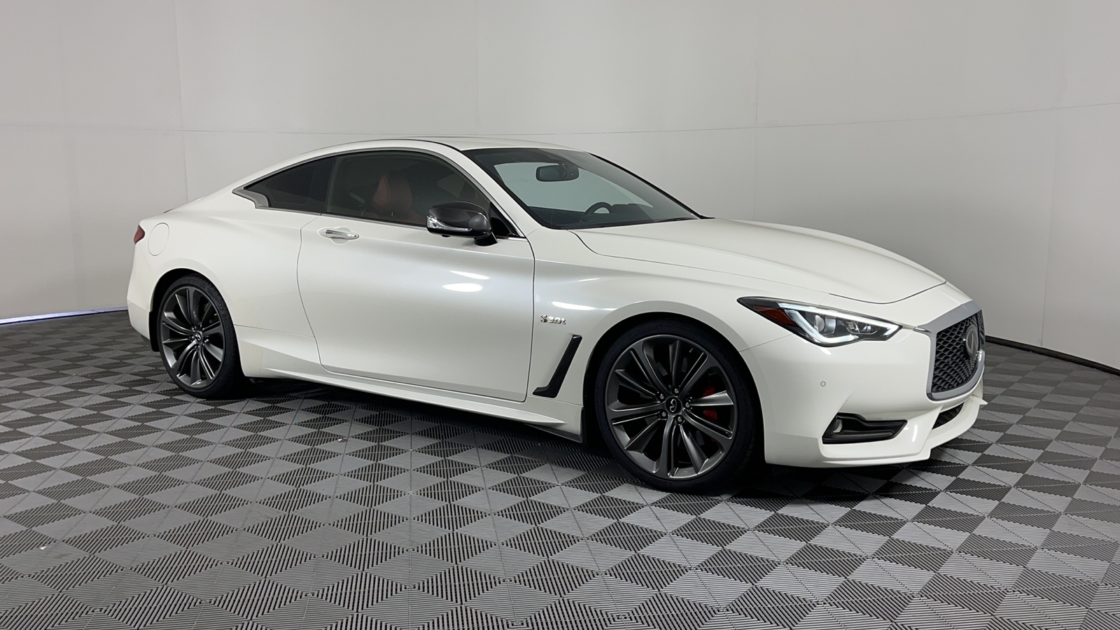 2019 INFINITI Q60 Red Sport 400 1