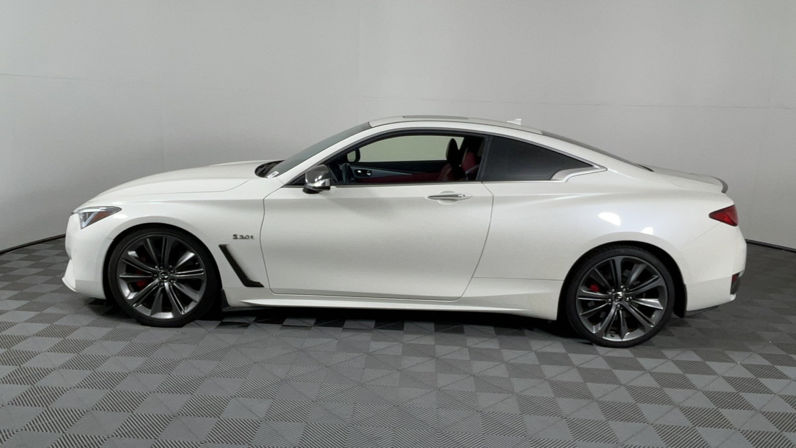 2019 INFINITI Q60 Red Sport 400 7