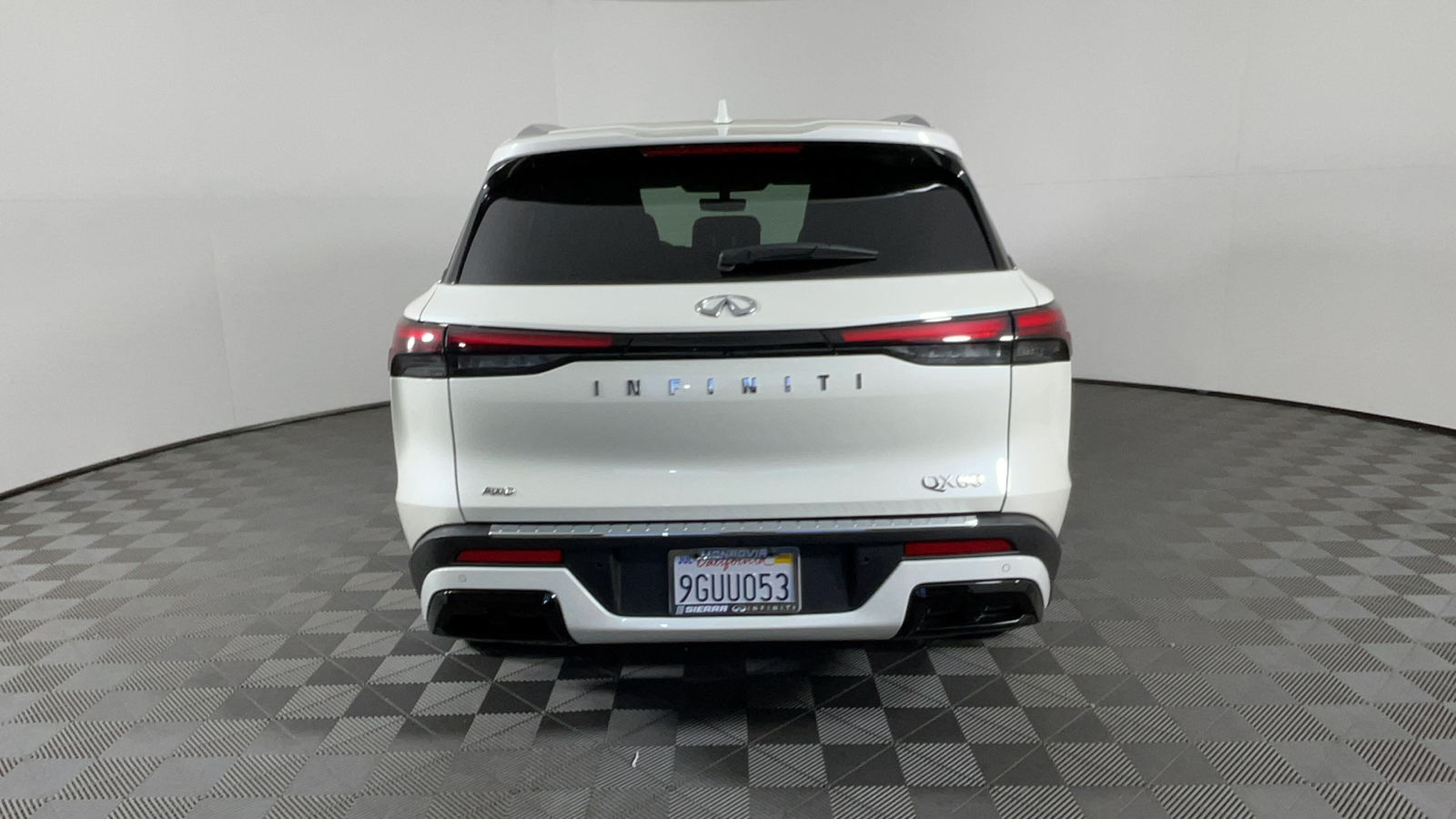 2023 INFINITI QX60 LUXE 5