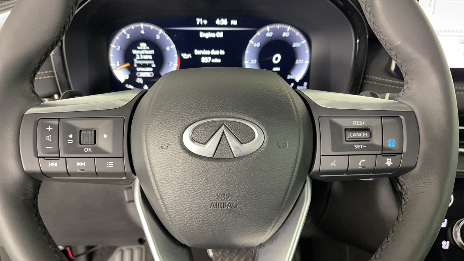 2023 INFINITI QX60 LUXE 23