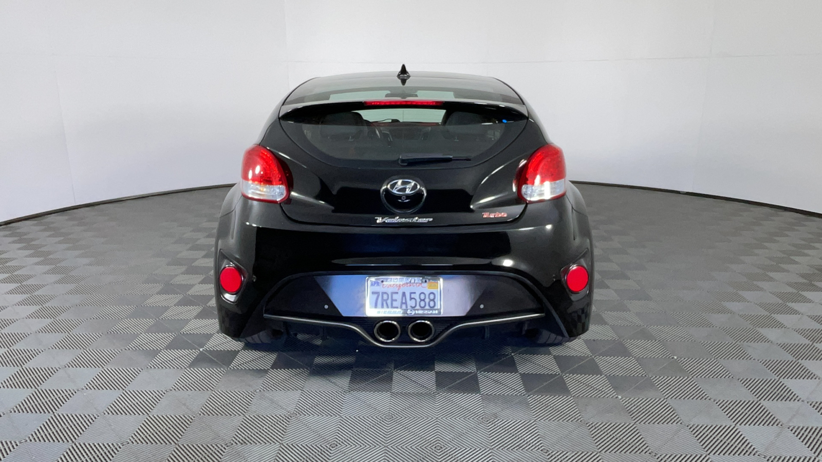 2016 Hyundai Veloster Turbo 5