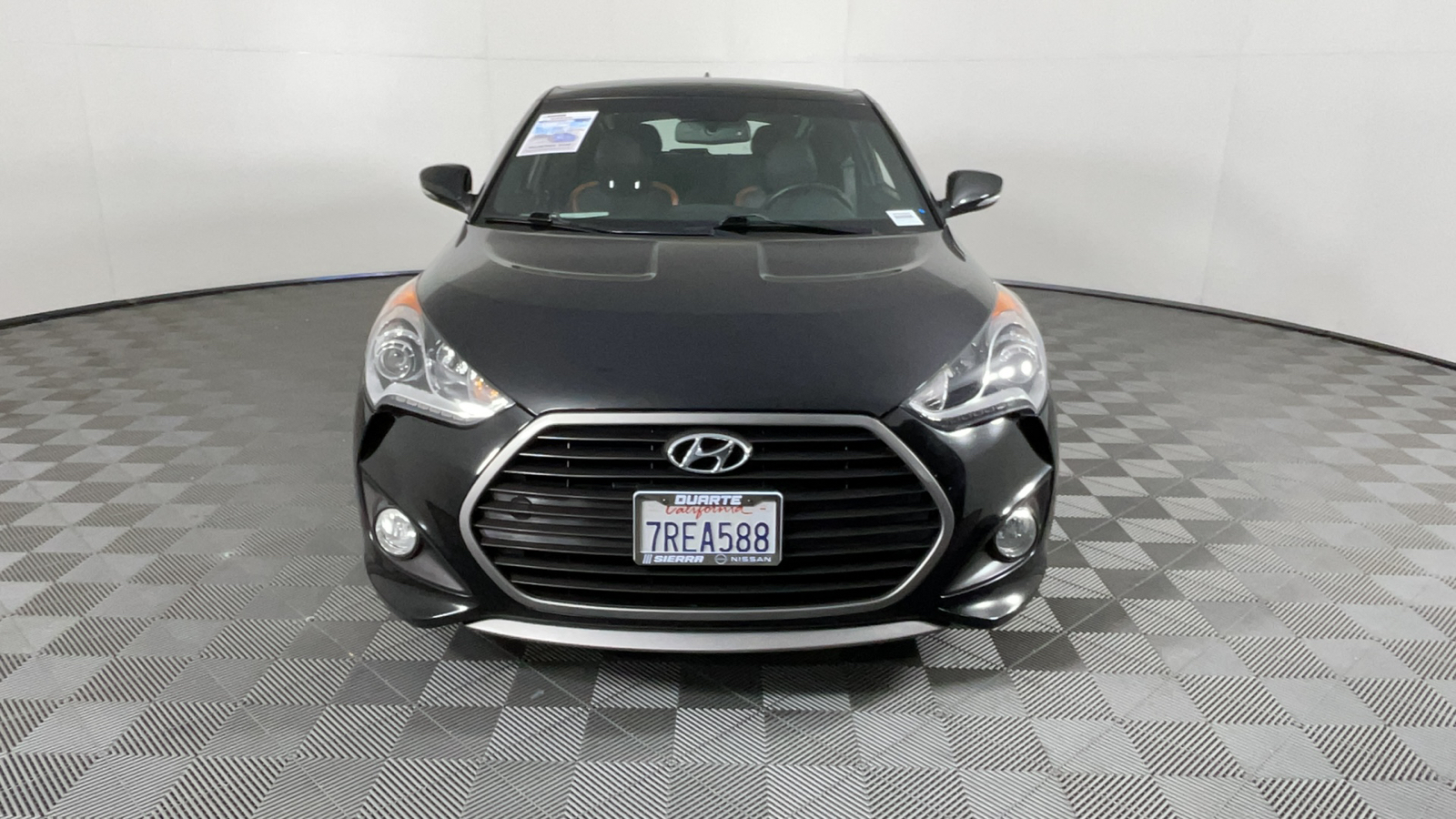 2016 Hyundai Veloster Turbo 9