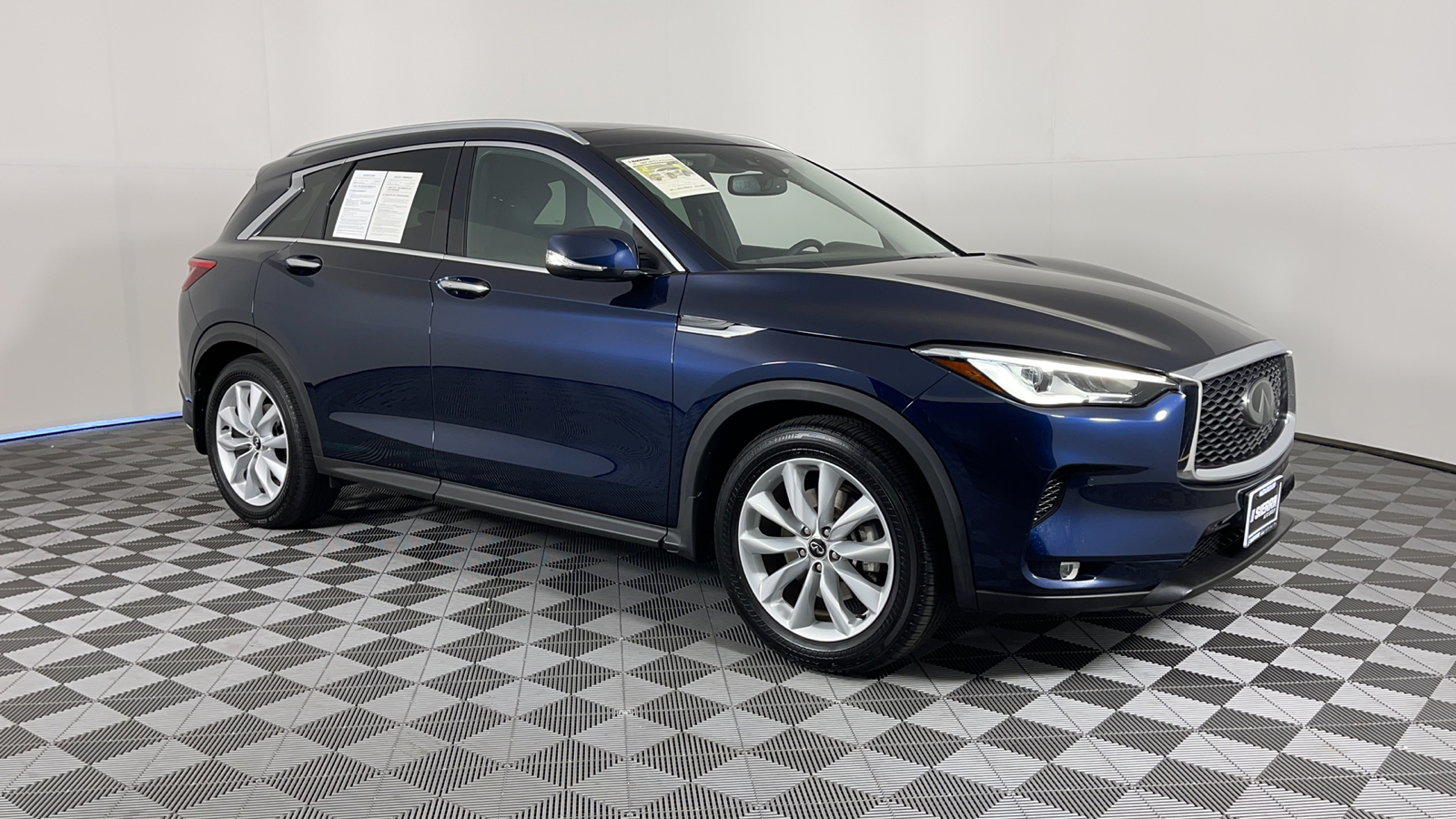 2019 INFINITI QX50 ESSENTIAL 1