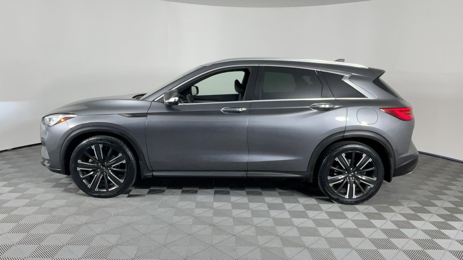 2021 INFINITI QX50 LUXE 7