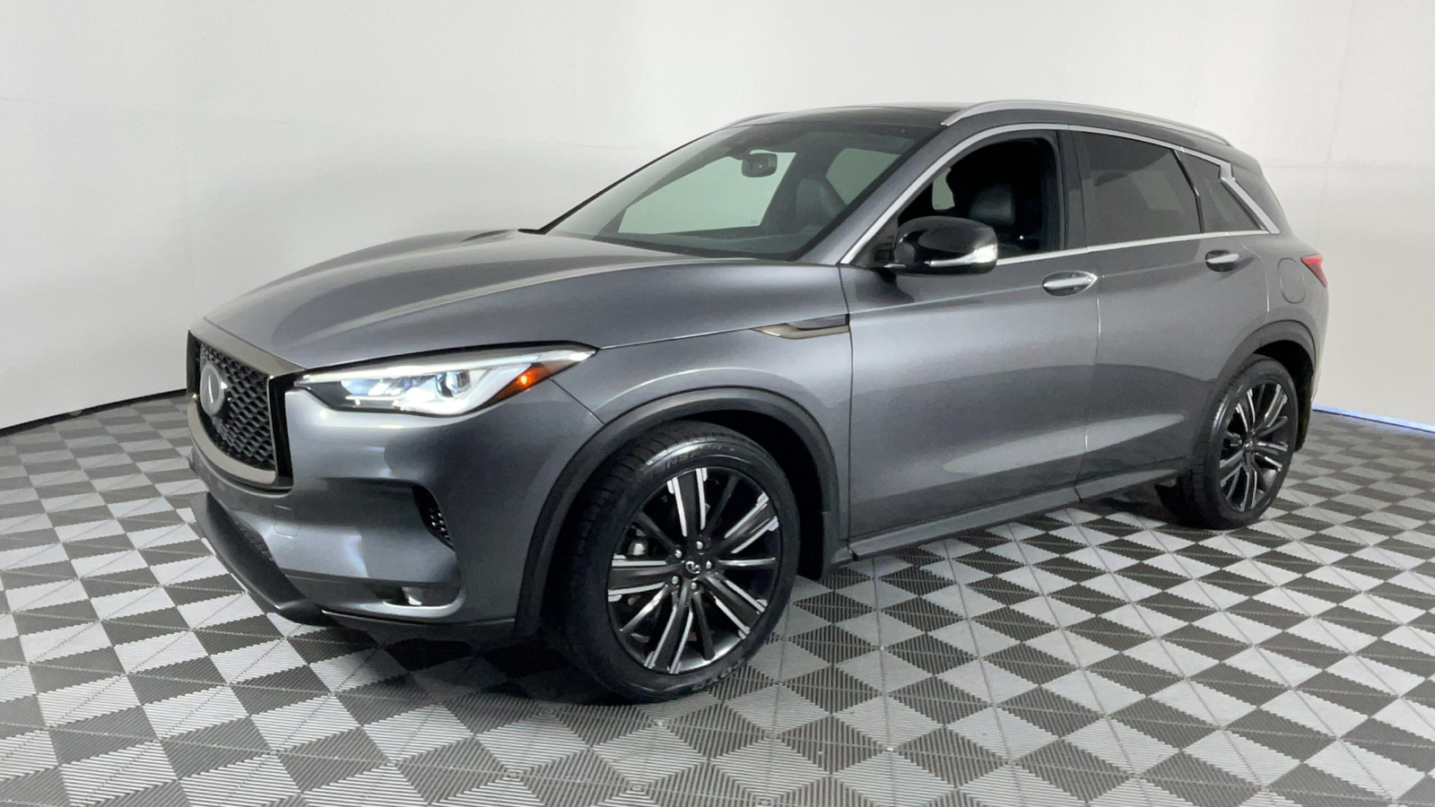 2021 INFINITI QX50 LUXE 8