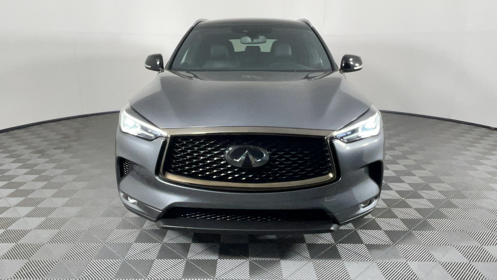 2021 INFINITI QX50 LUXE 9