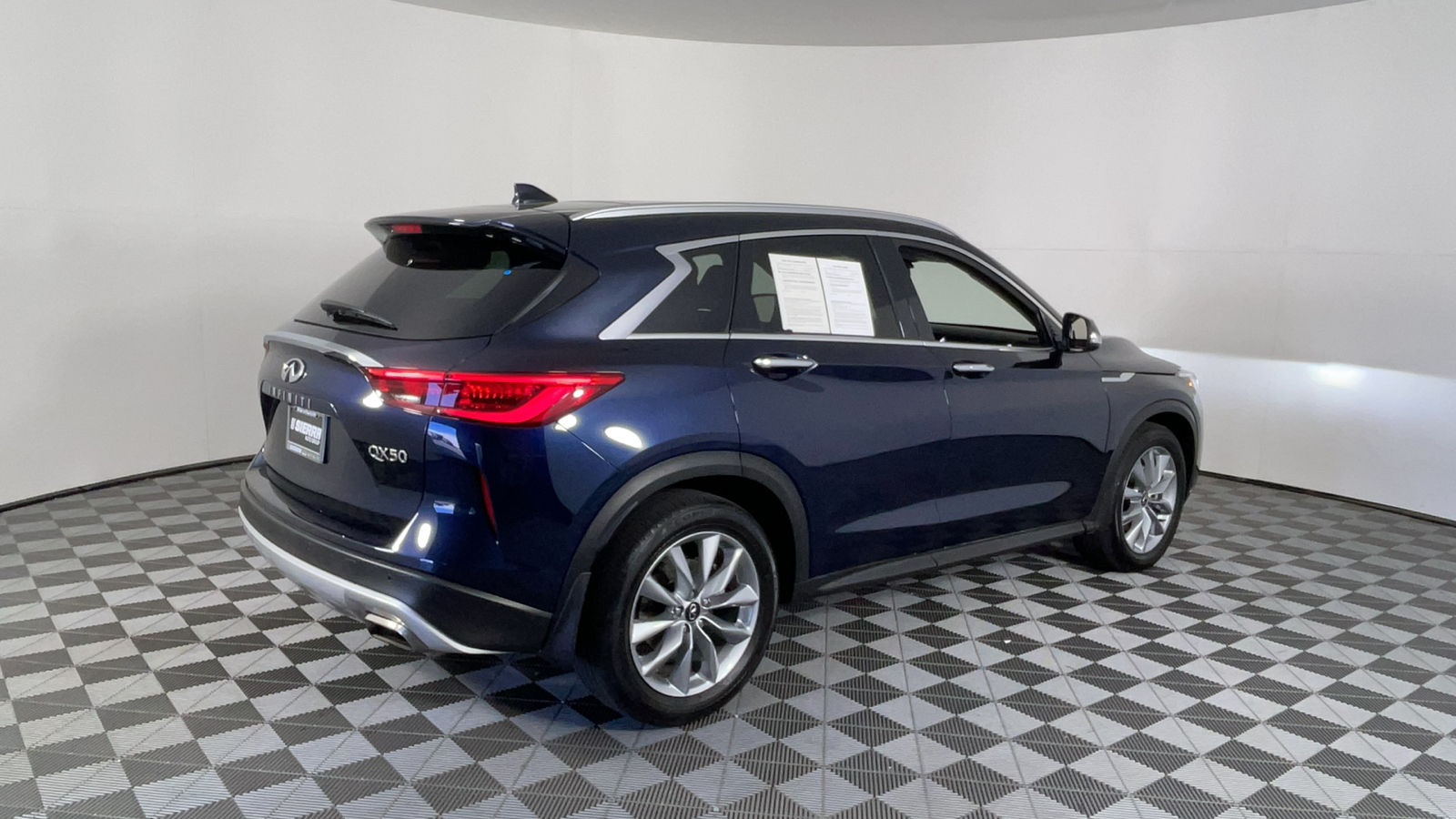 2021 INFINITI QX50 LUXE 4