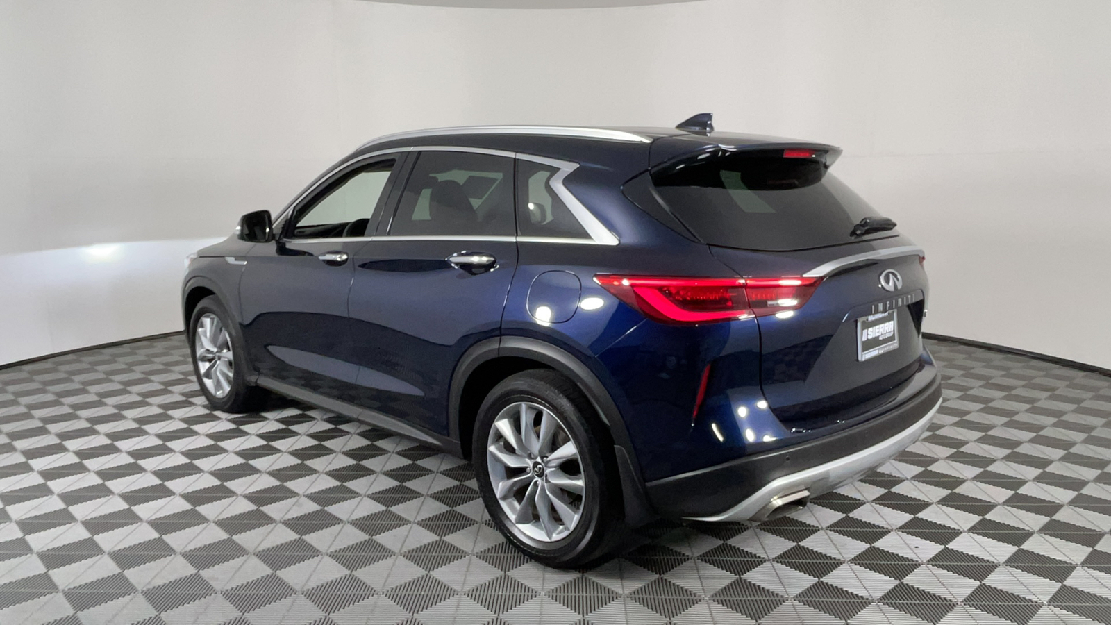 2021 INFINITI QX50 LUXE 6