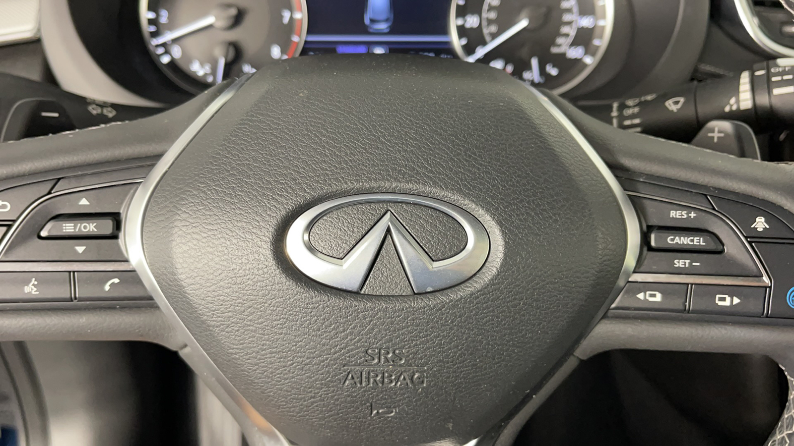 2021 INFINITI QX50 LUXE 27