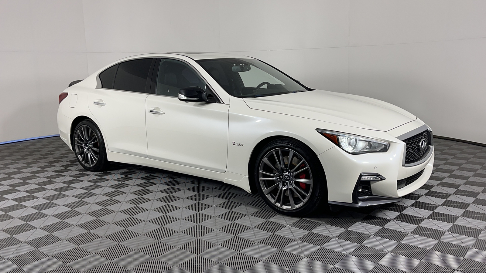 2019 INFINITI Q50 Red Sport 400 2