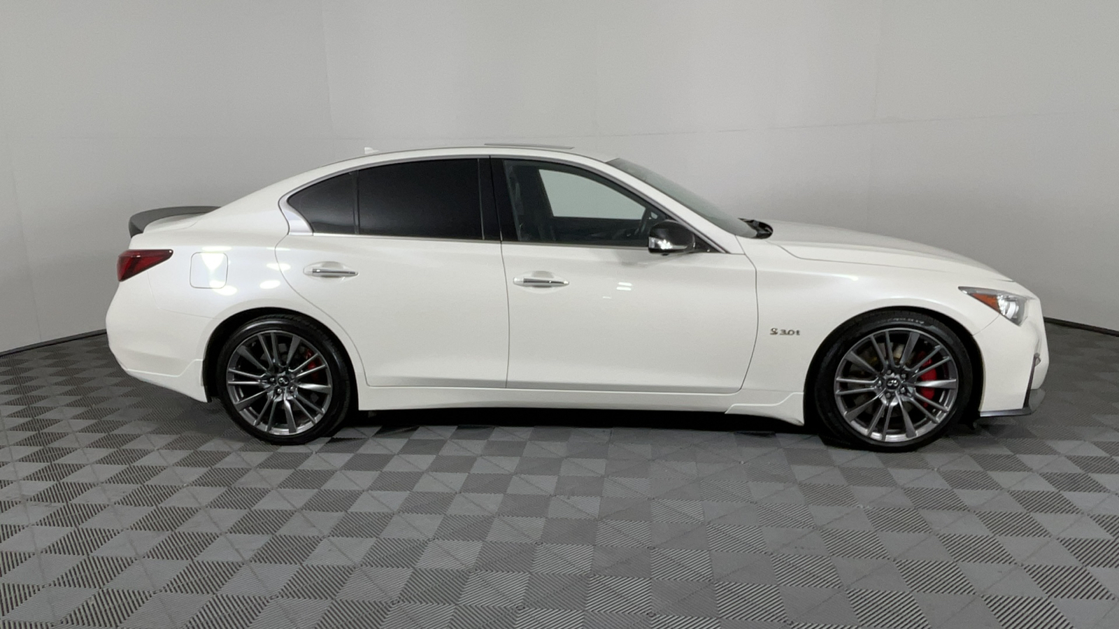 2019 INFINITI Q50 Red Sport 400 3